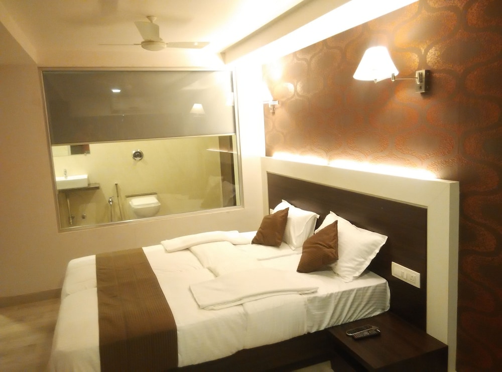 Hotel Sai Residency Vasai 24/55