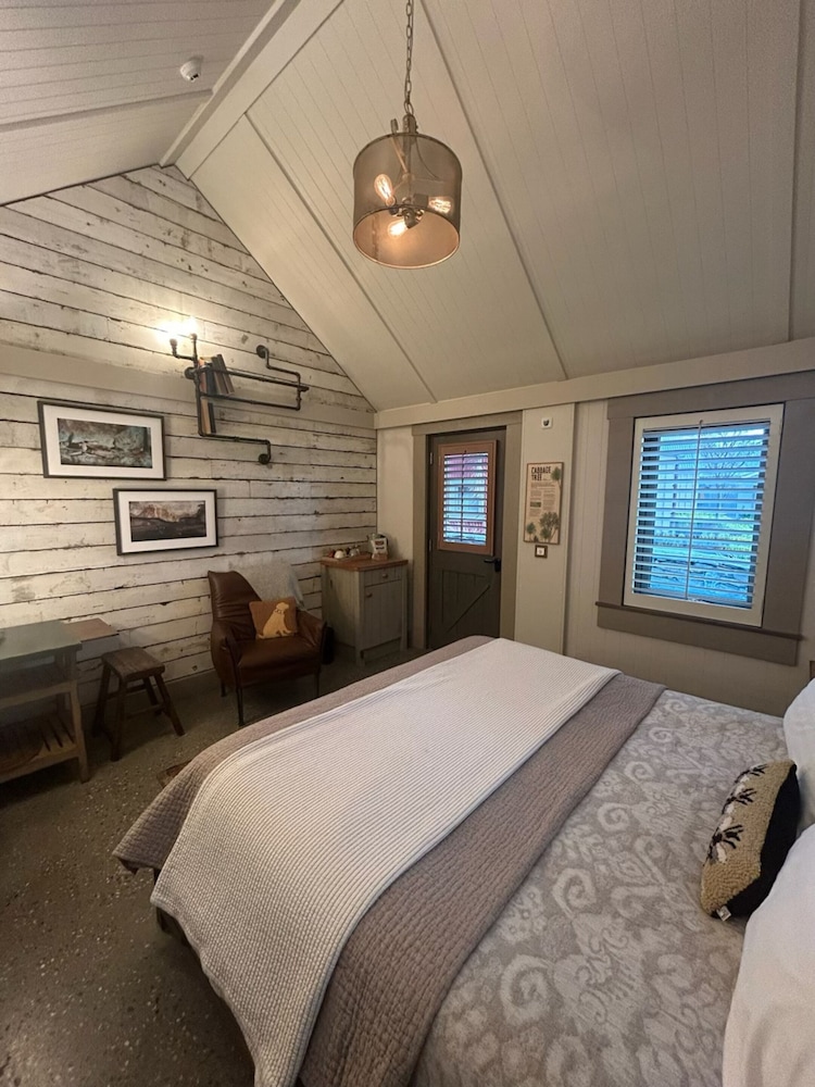 Family Suite, Premium, King Bed, Bunk Bed