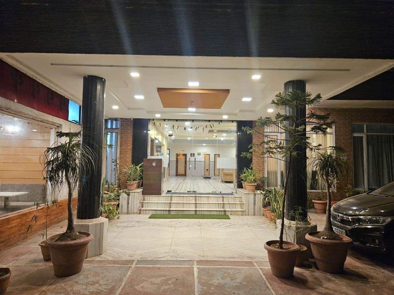 Hotel Shree Palace 15/45