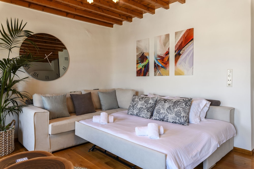 Dimele Rooms and Studios 32/50