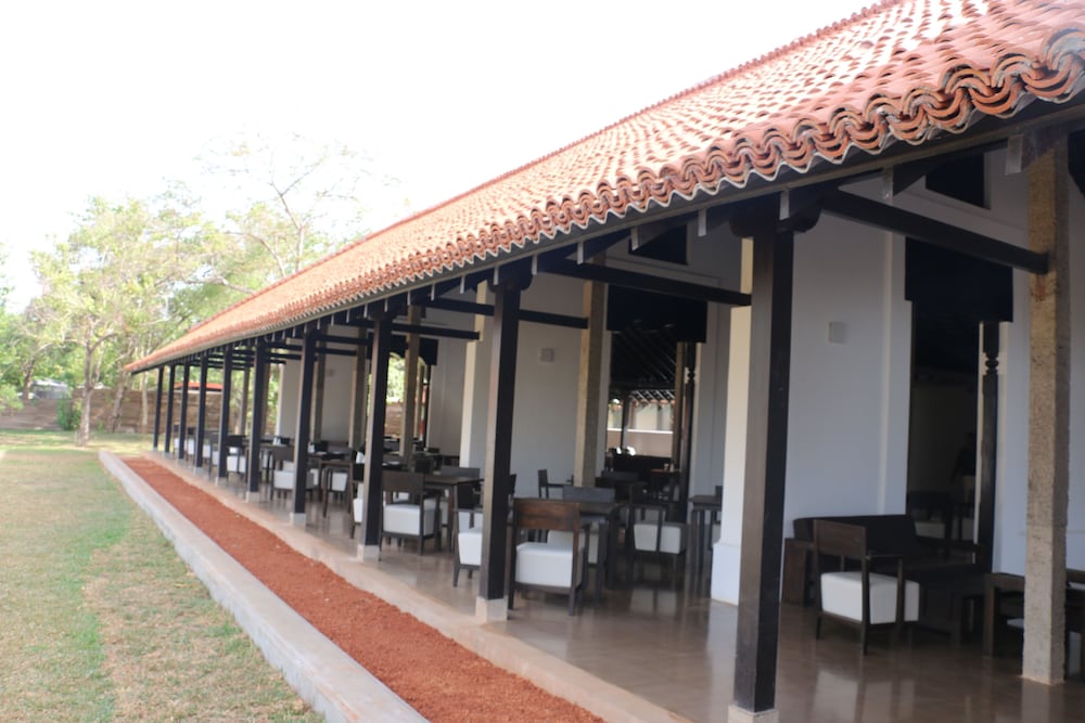Sigiriya Jungles 3/50
