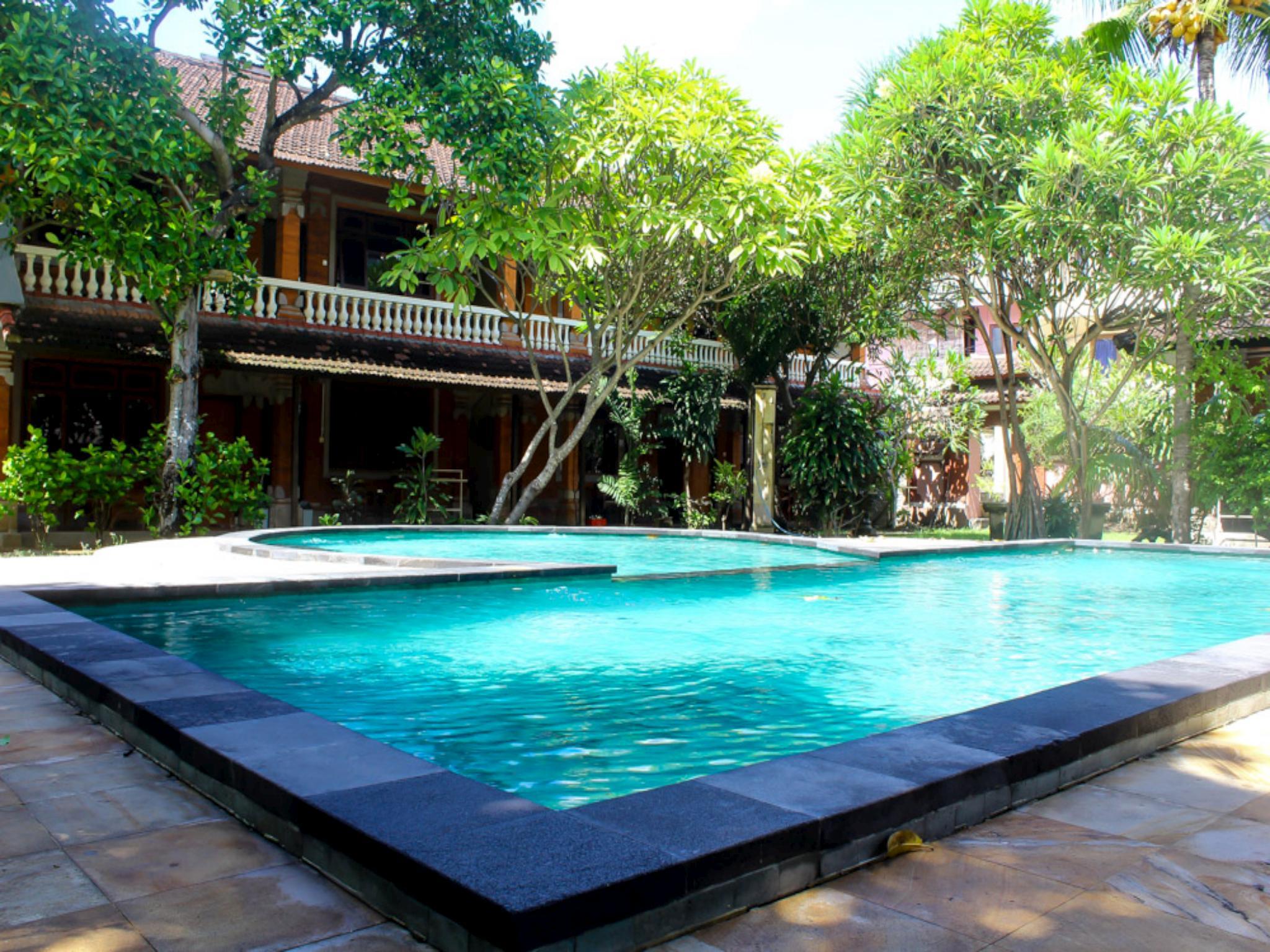 Budhi Beach Inn 30/30