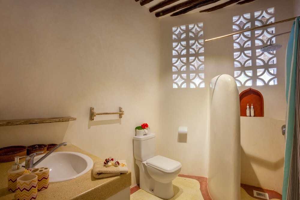 AESTUS VILLAS RESORT 49/50