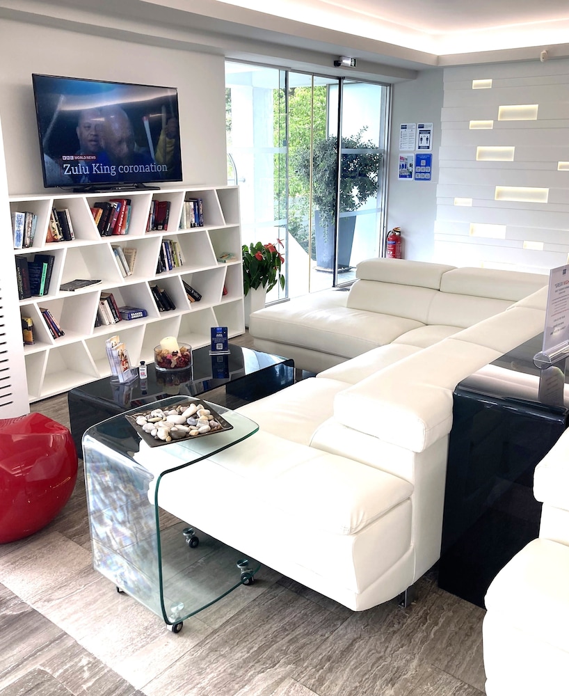 TRYP by Wyndham Corfu Dassia 49/69