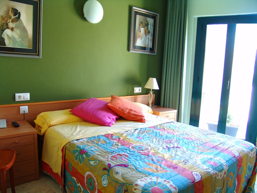 Hotel Pinxo 10/48