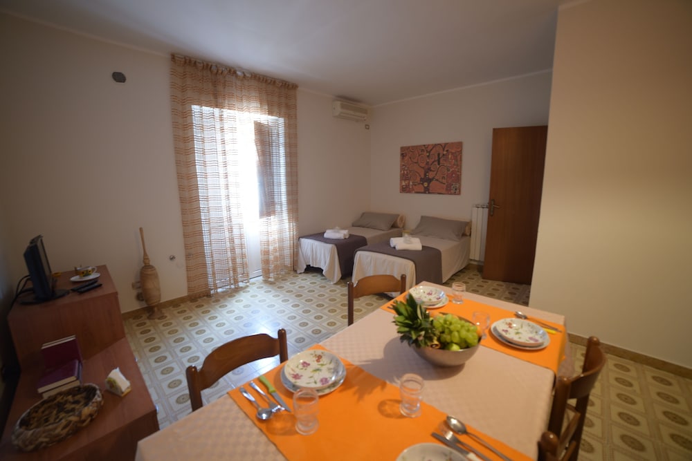 B&amp;B Lamezia Terme 33/50