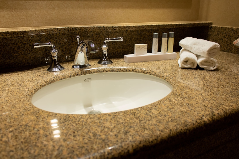 Isle Casino Hotel Waterloo - A Caesars Rewards Destination 52/52