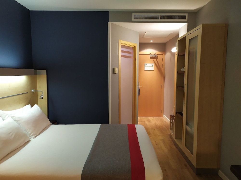 Holiday Inn Express Getafe 24/50