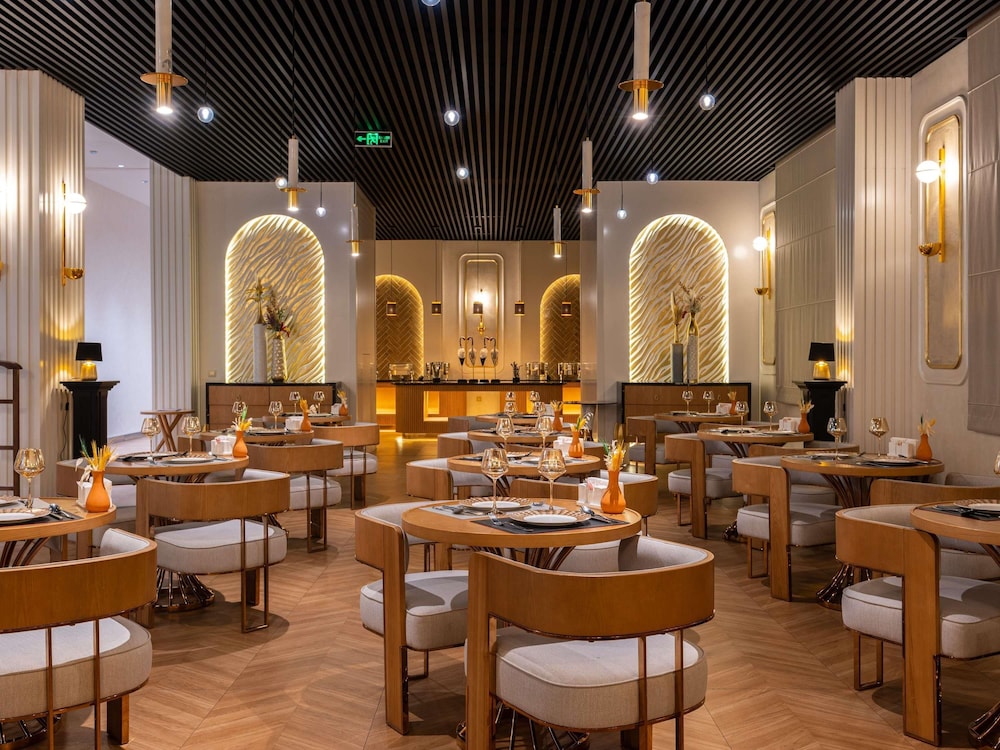 Movenpick Samarkand 46/54