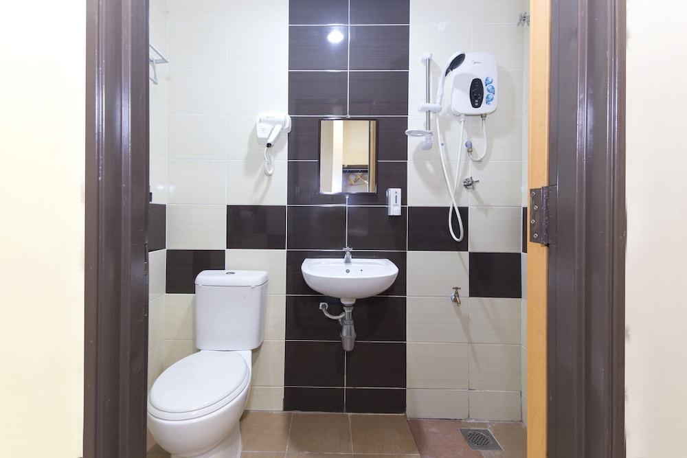 Hotel Raja Bot 20/30