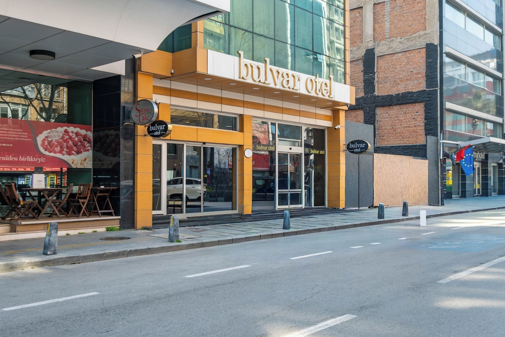 Bulvar Hotel 34/49