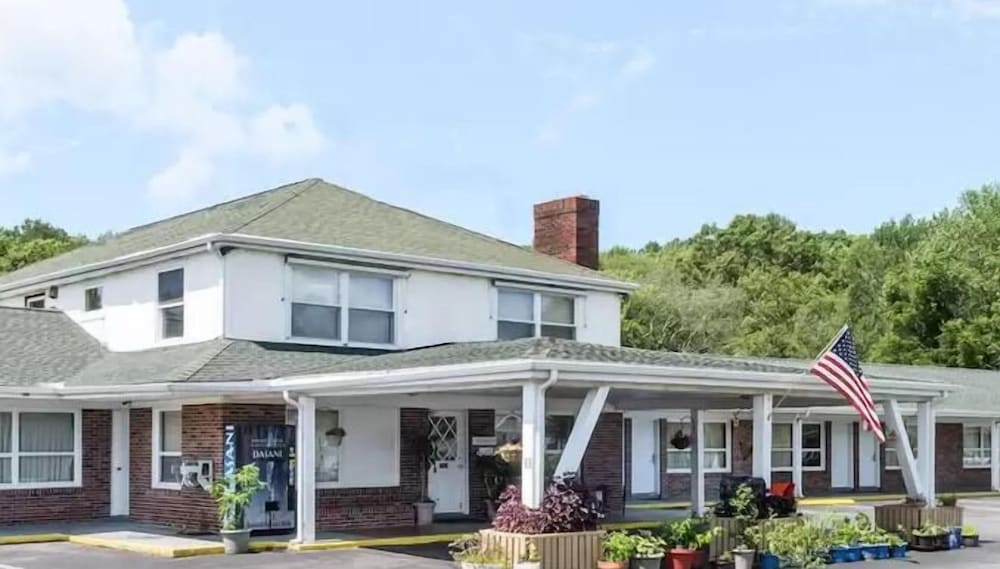 Knights Inn Plainfield 2/25