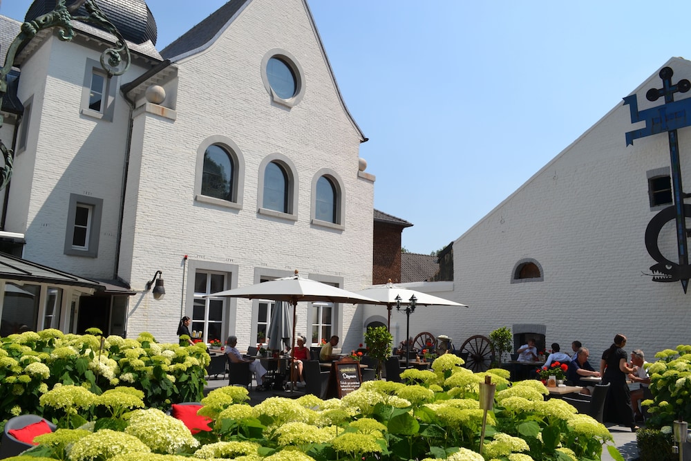 Hotel Kasteel Doenrade 57/61