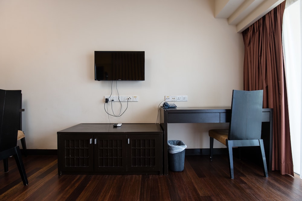 Resort Suites At Bandar Sunway 63/68