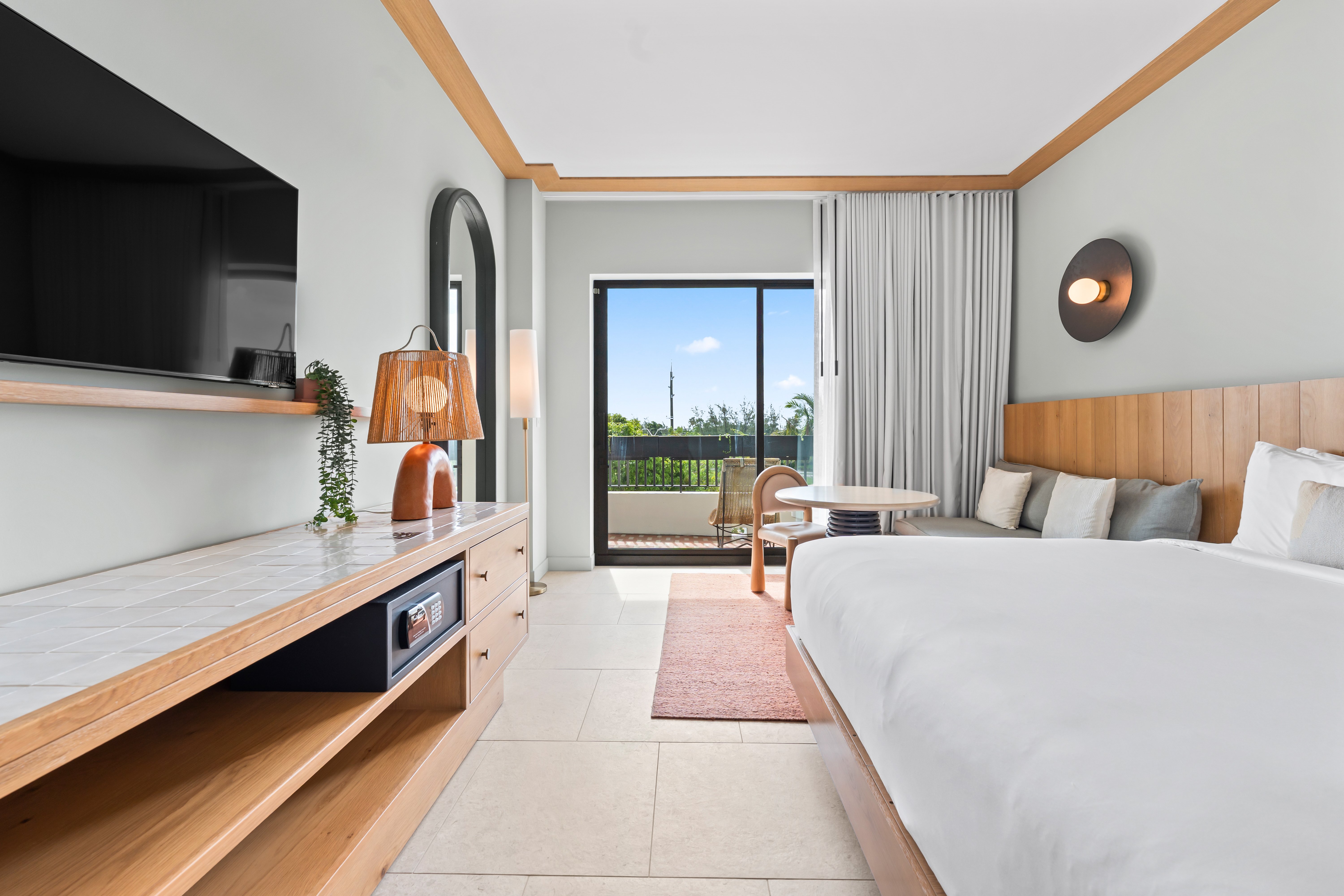 Hotel Indigo Grand Cayman, an IHG Hotel 16/50