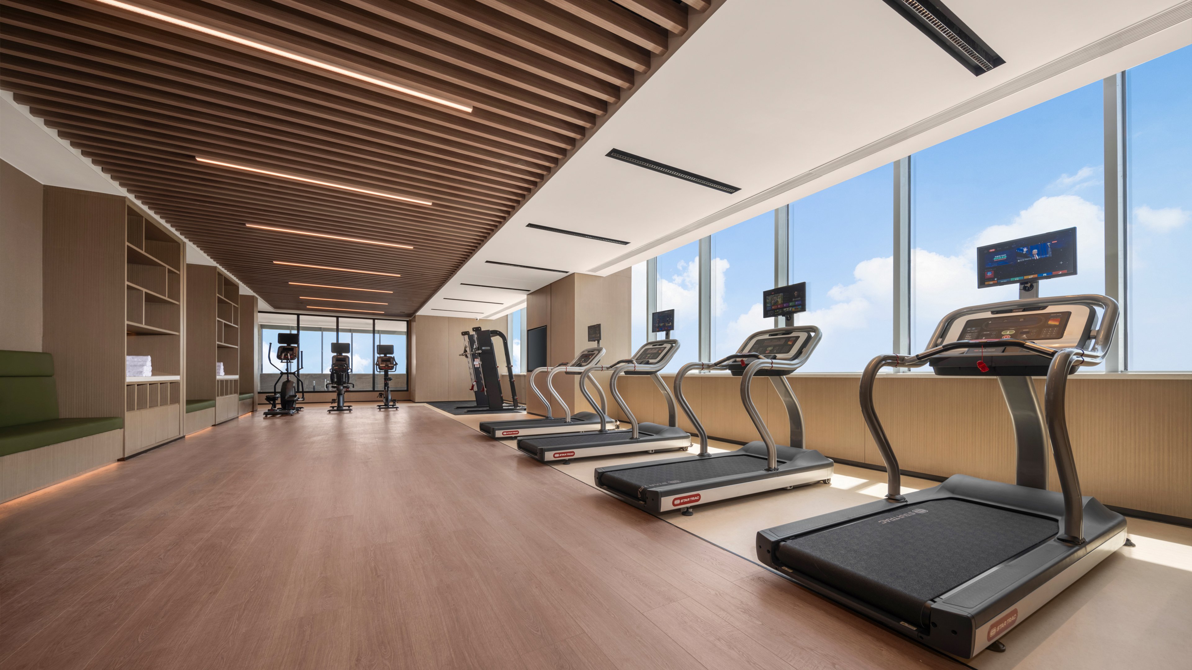 Holiday Inn Shijiazhuang High-tech Zone 24/50