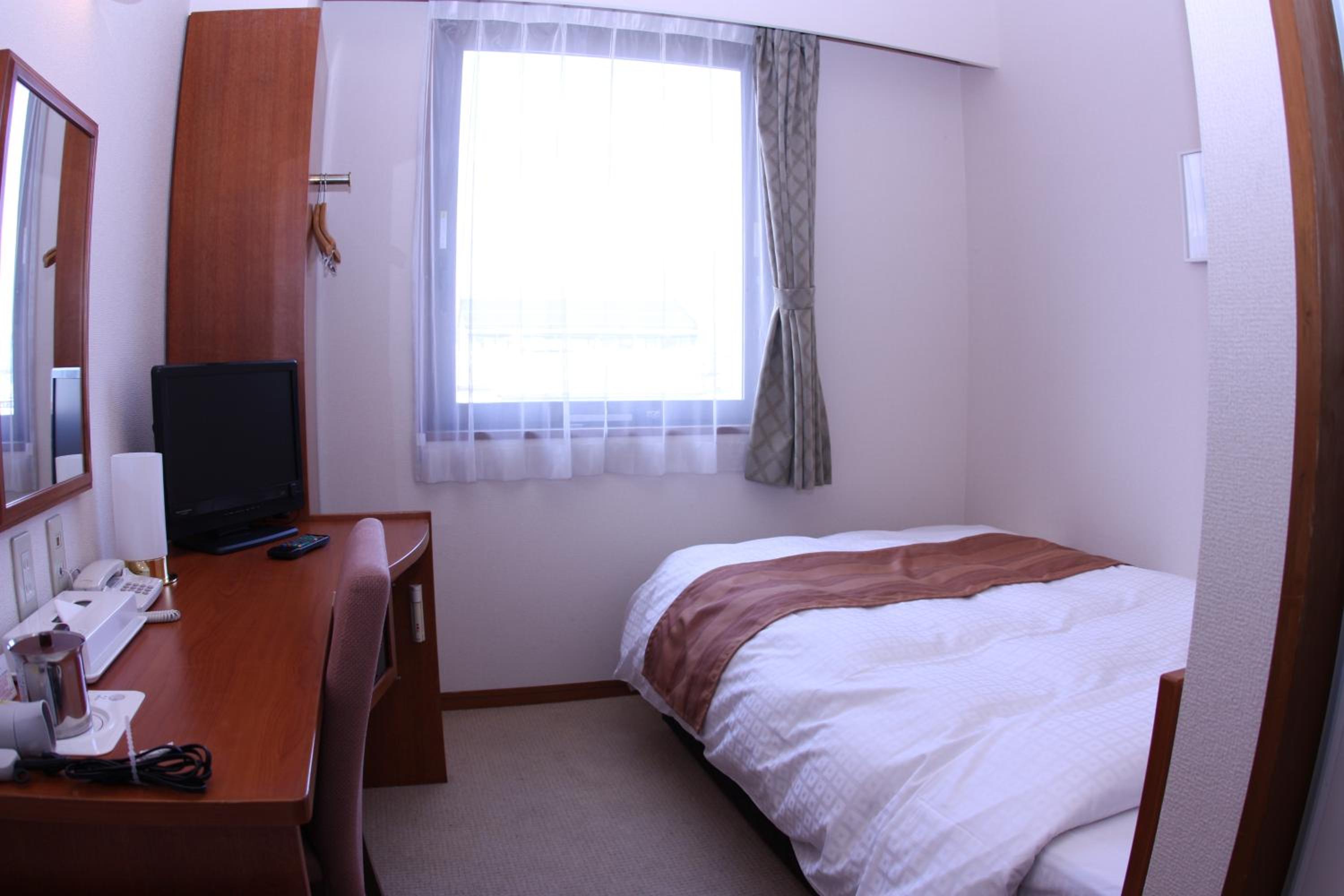Hotel Kunimi Gotenmba 14/75