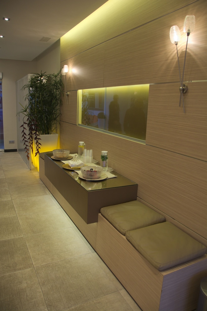 Lobby at Apartamentos Marola Park, Arona
