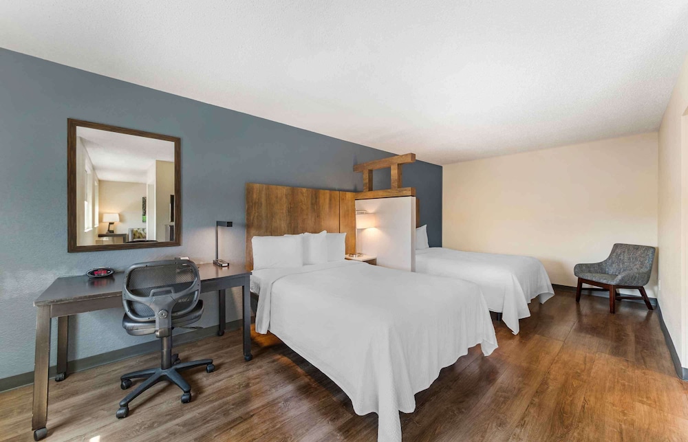 Extended Stay America Miami Airport Doral 25th St 19/56