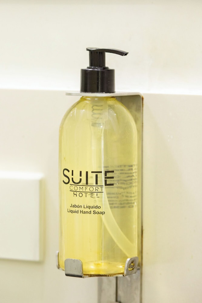 Suite Comfort Hotel 33/65