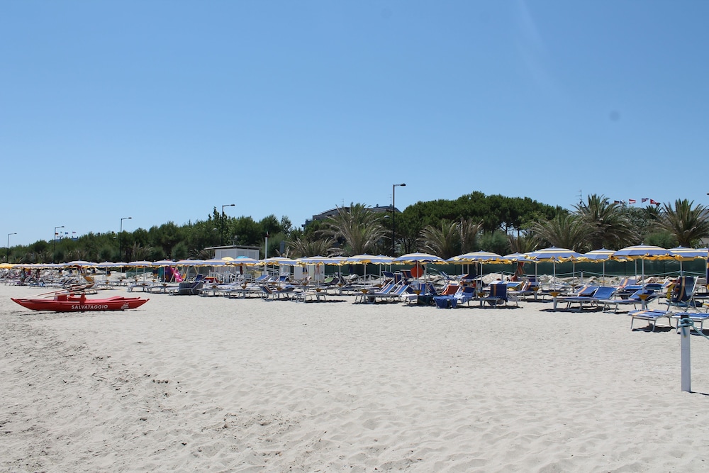 HOTEL SAN REMO 8/31