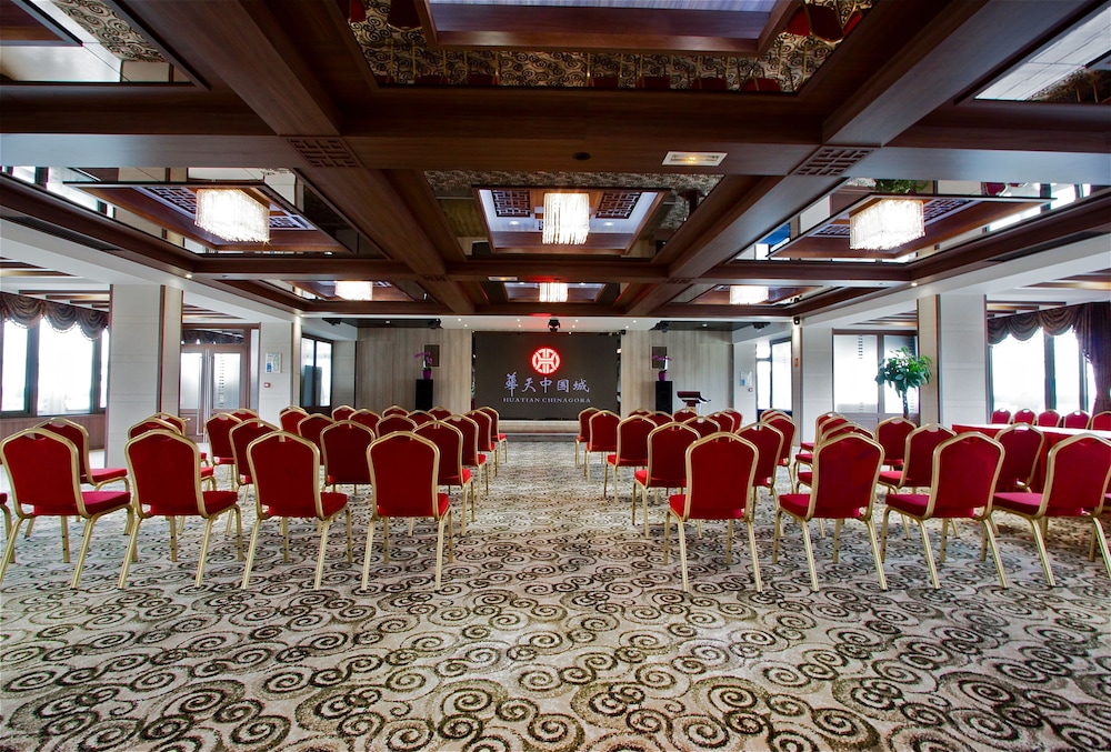 HUATIAN CHINAGORA HOTEL 58/63