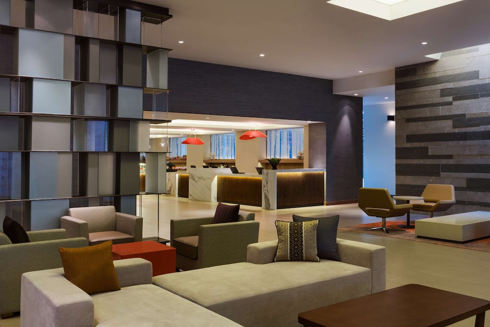 Hyatt Place Shenzhen Dongmen 48/79