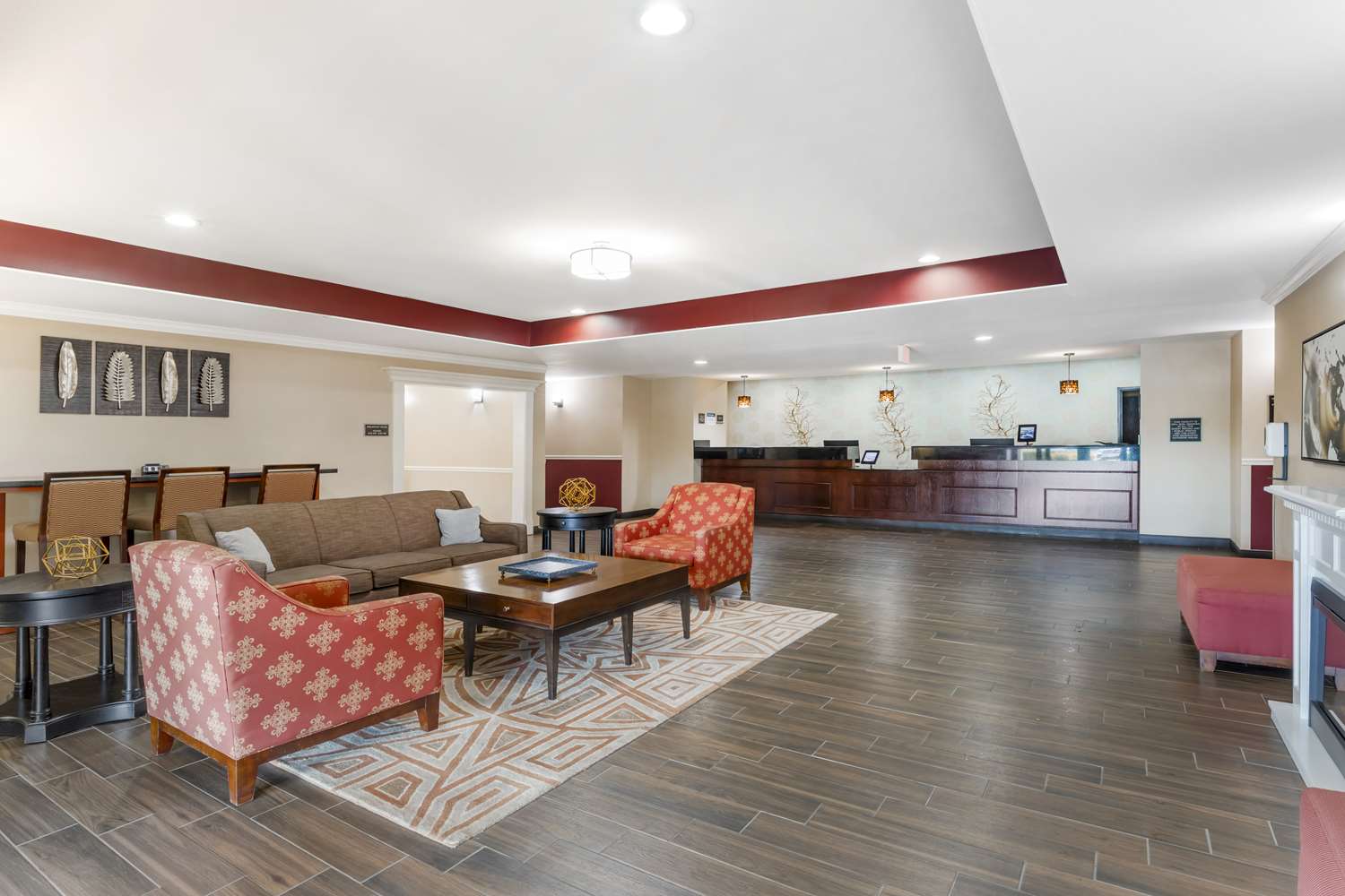 Best Western Plus Burleson Inn & Suites 19/32