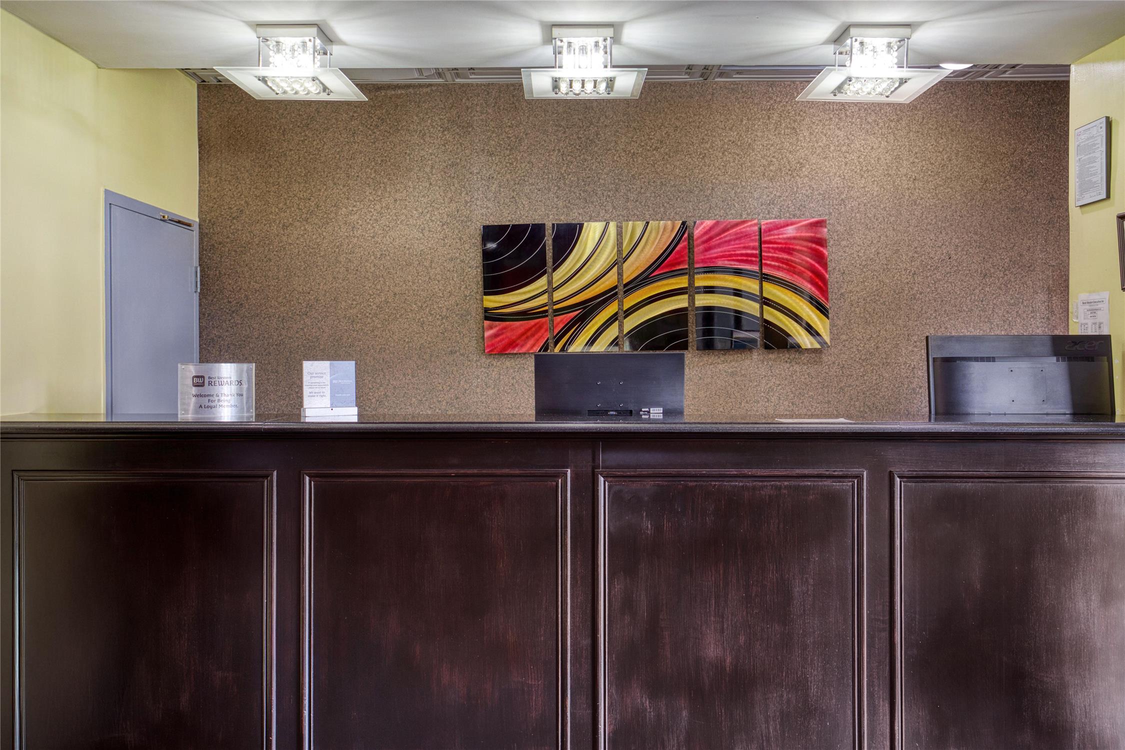 Quality Inn Cairo 3/16