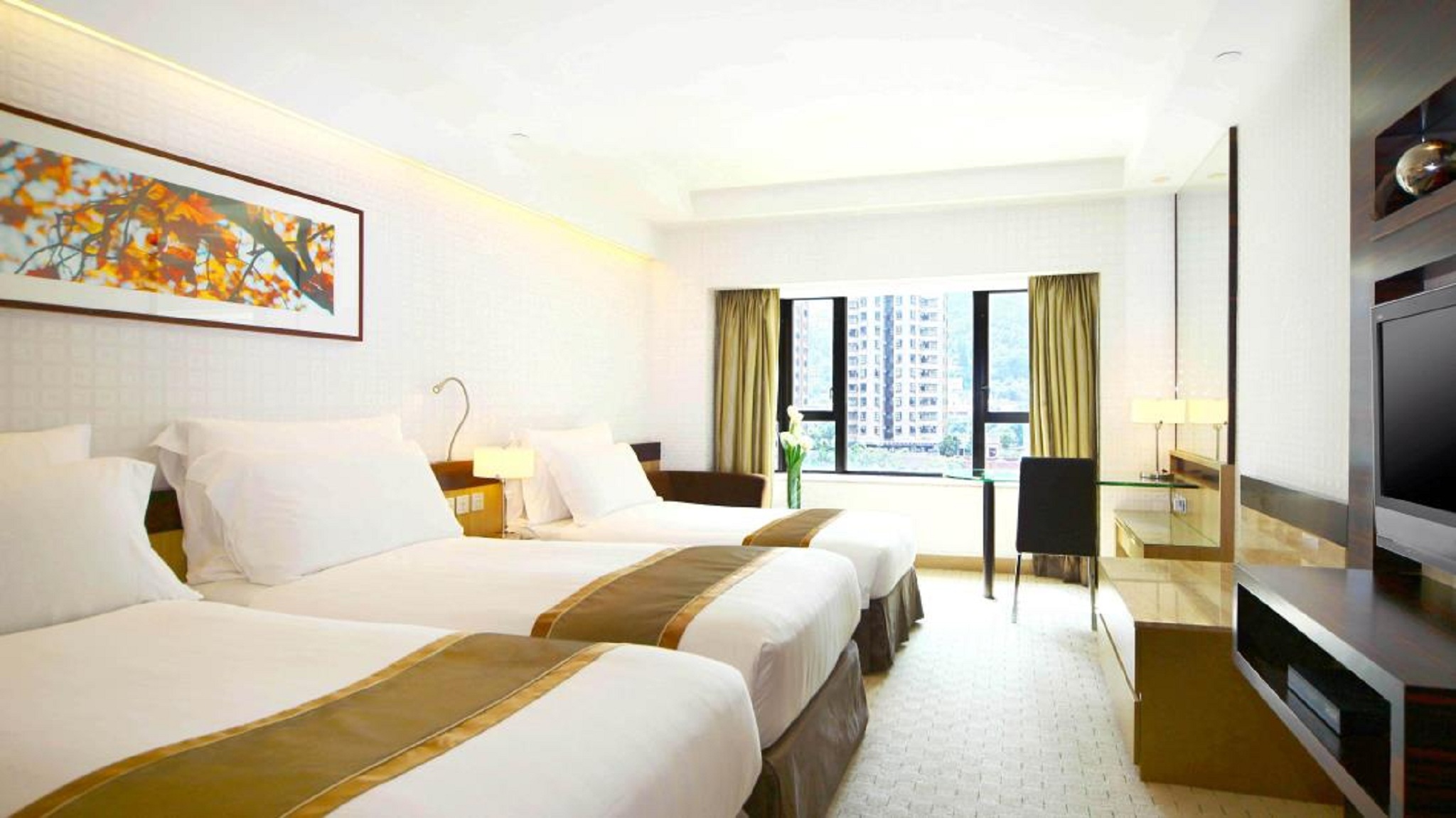 Grand, Double Bed