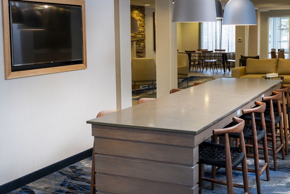 Fairfield Inn And Suites Bend Downtown 11/46