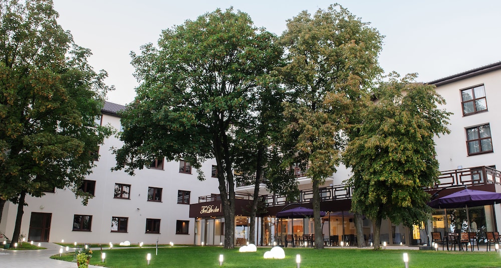TeoDorka Med & Spa, Torun 37/41