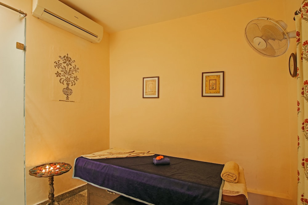 ALSISAR HAVELI 39/73
