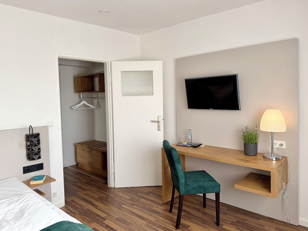 Stadthotel Langenfeld 27/43