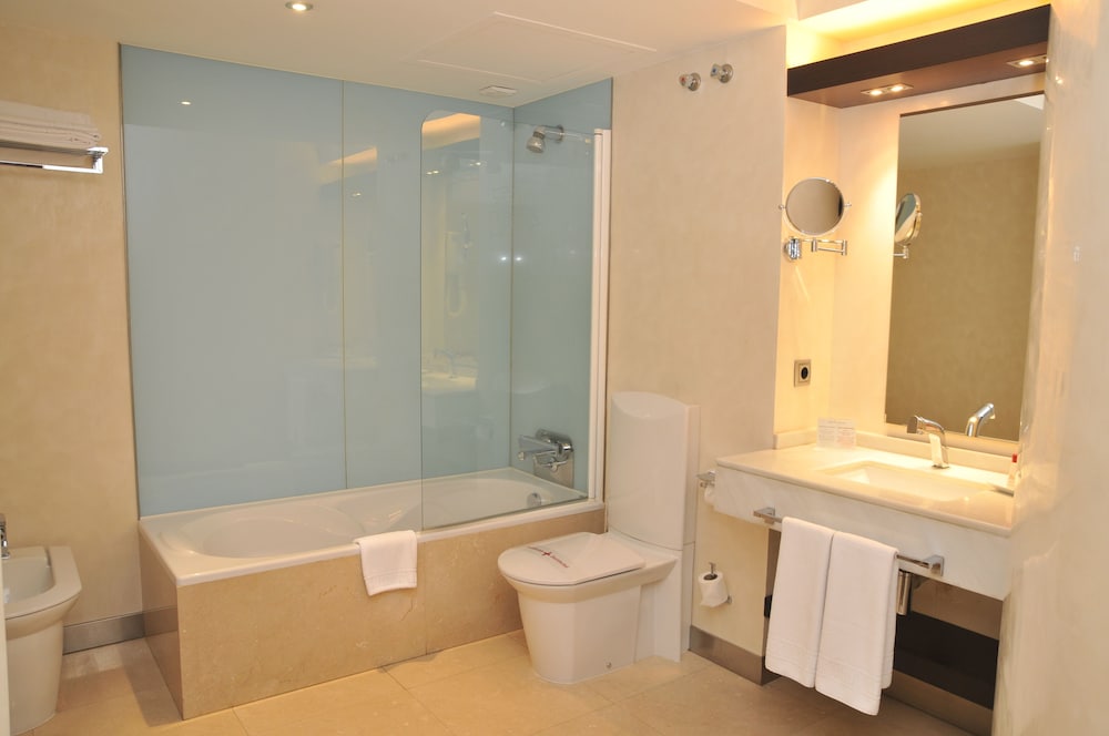 Maroa Hotel Ex Hotel America Vigo 8/48