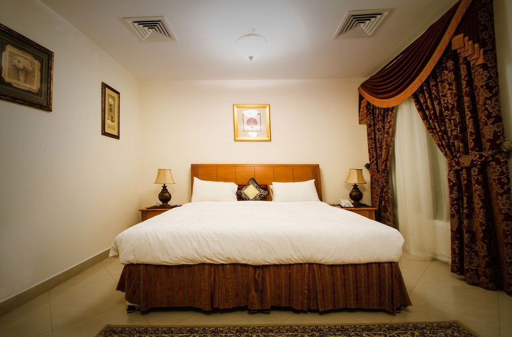 فندق كران(Karan Sharq for Hotel Apartments Company) 15/67