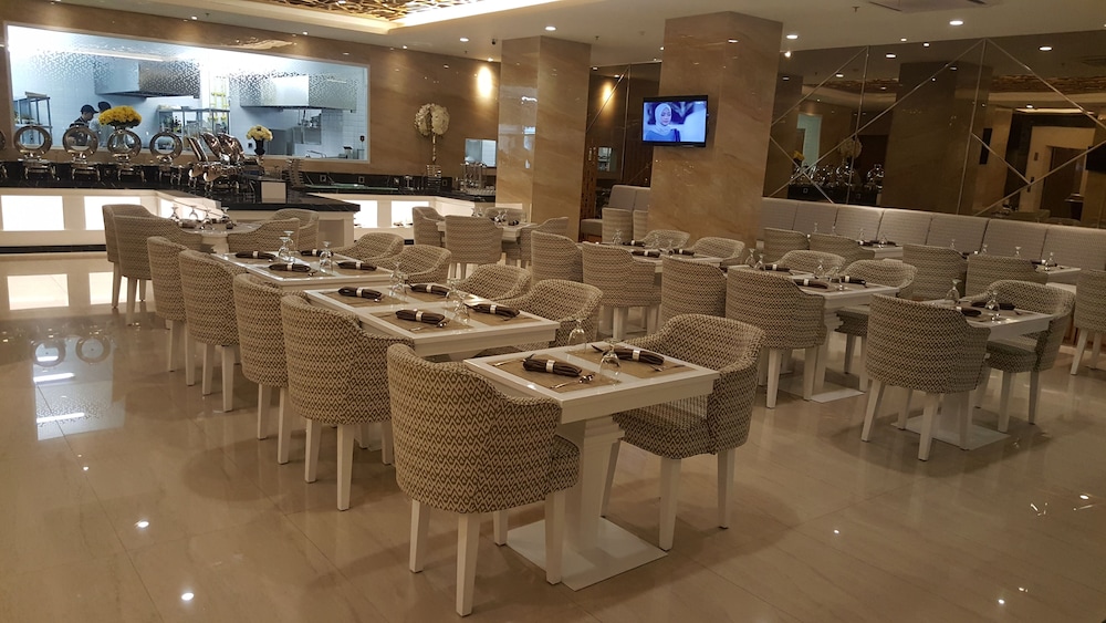 Grand Viveana 22/27