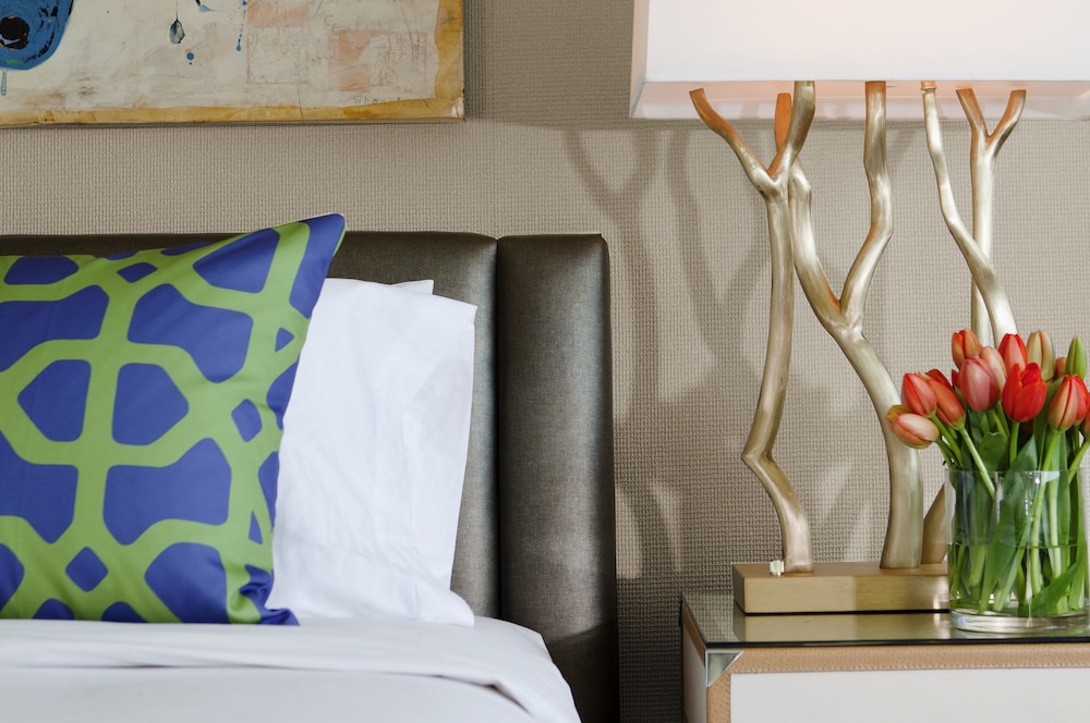 Hotel Palomar Phoenix A Kimpton Hotel 14/83