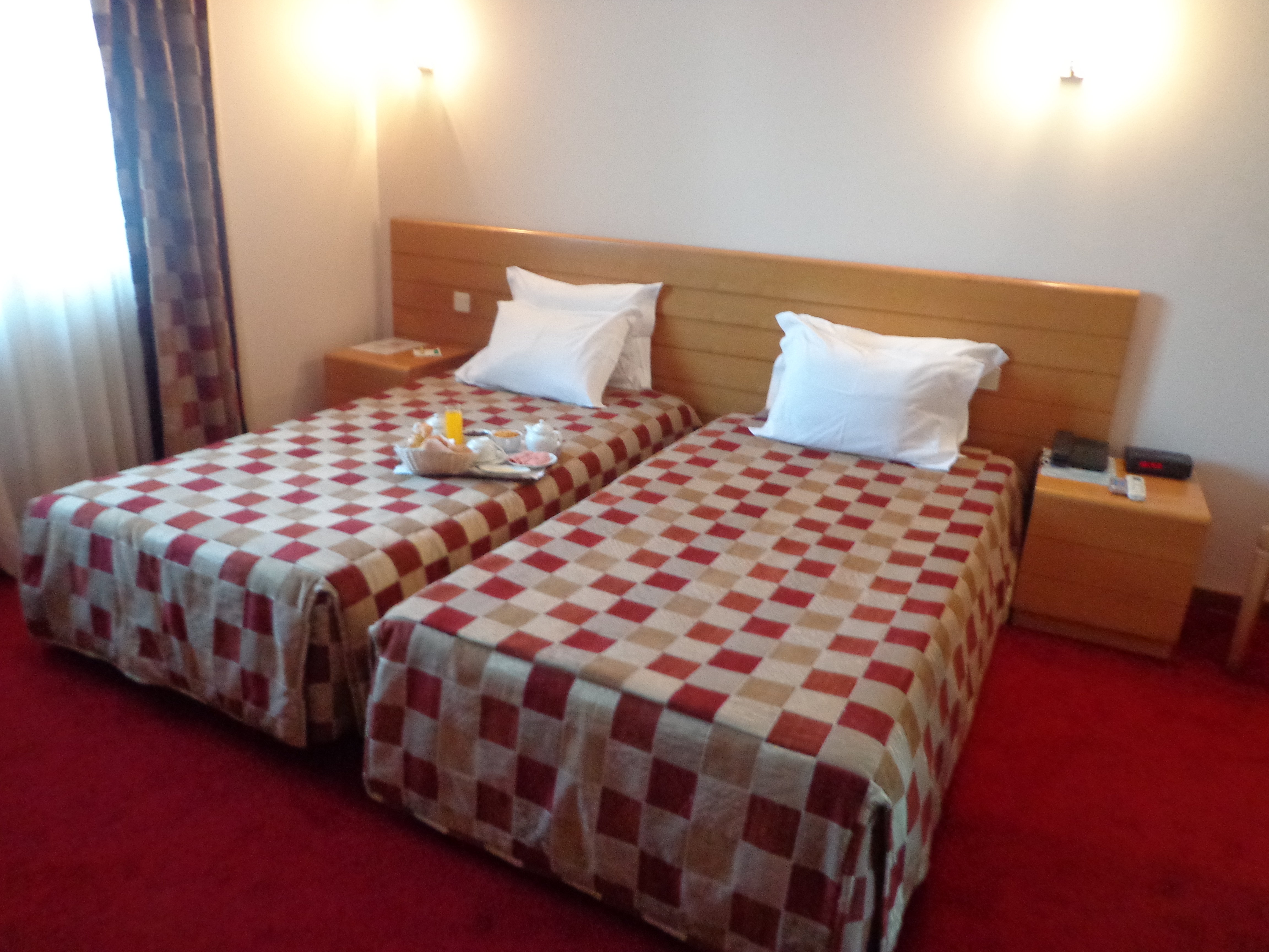 HOTEL QUASAR 10/35