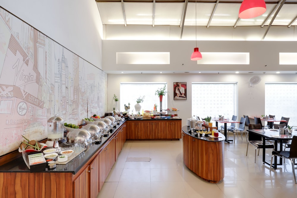Red Fox Hotel East Delhi 36/59