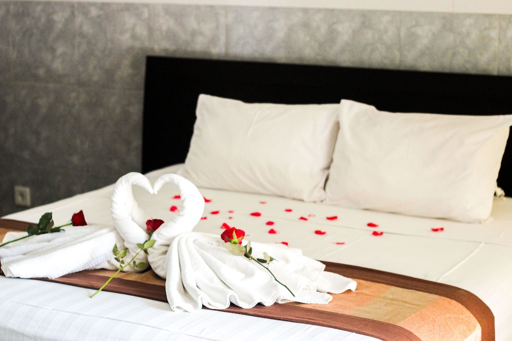 Putu Guest House 2 17/35