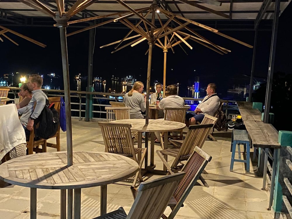 Pesona Restaurant And Room 18/29