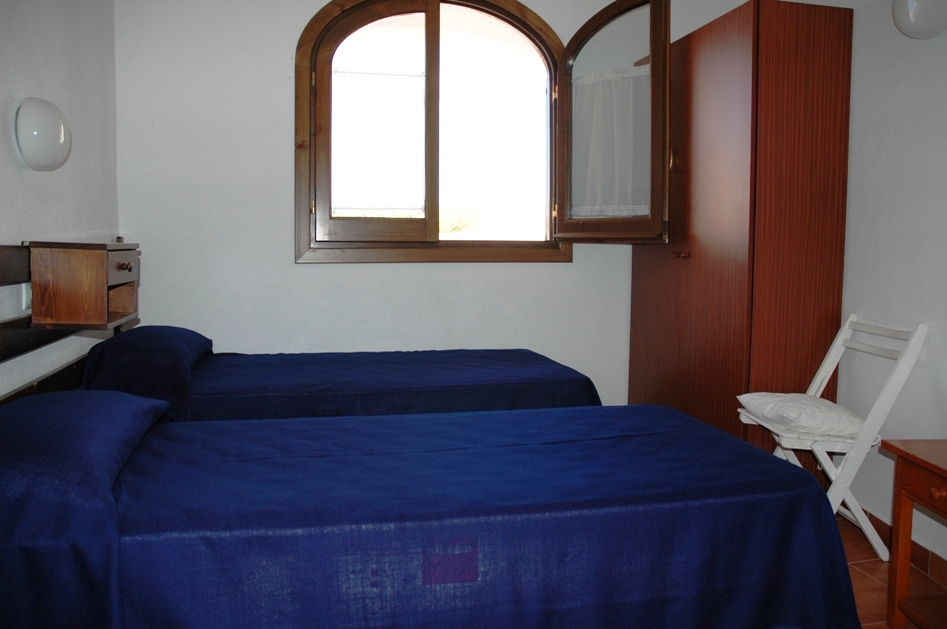 APARTAMENTOS ES BRUCS CALA MORELL 4/41