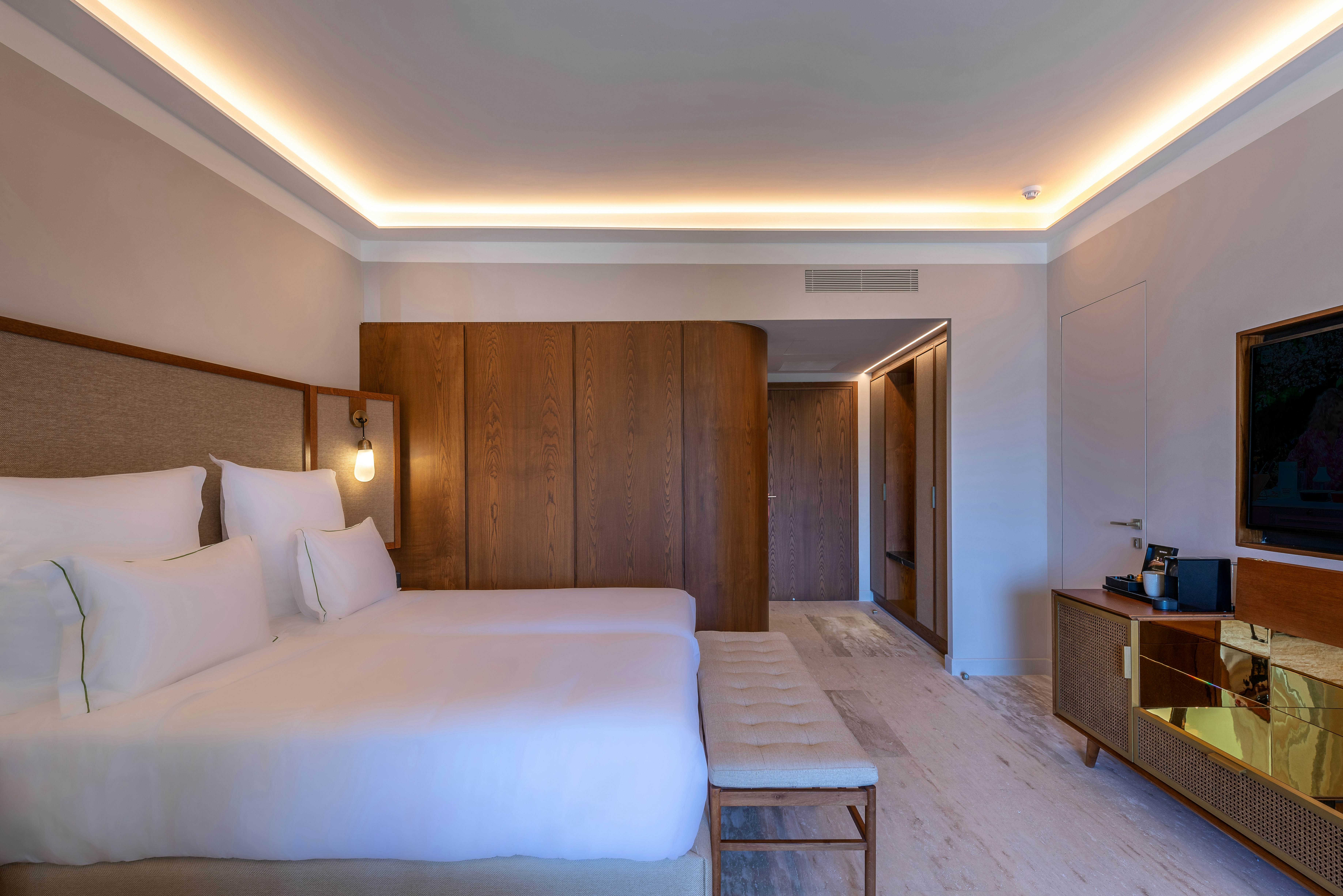 Aulus Chania Resort, Curio Collection by Hilton 71/135