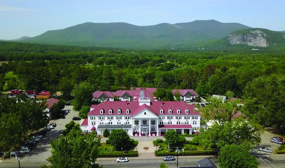 Eastern Slope Inn Resort 46/50