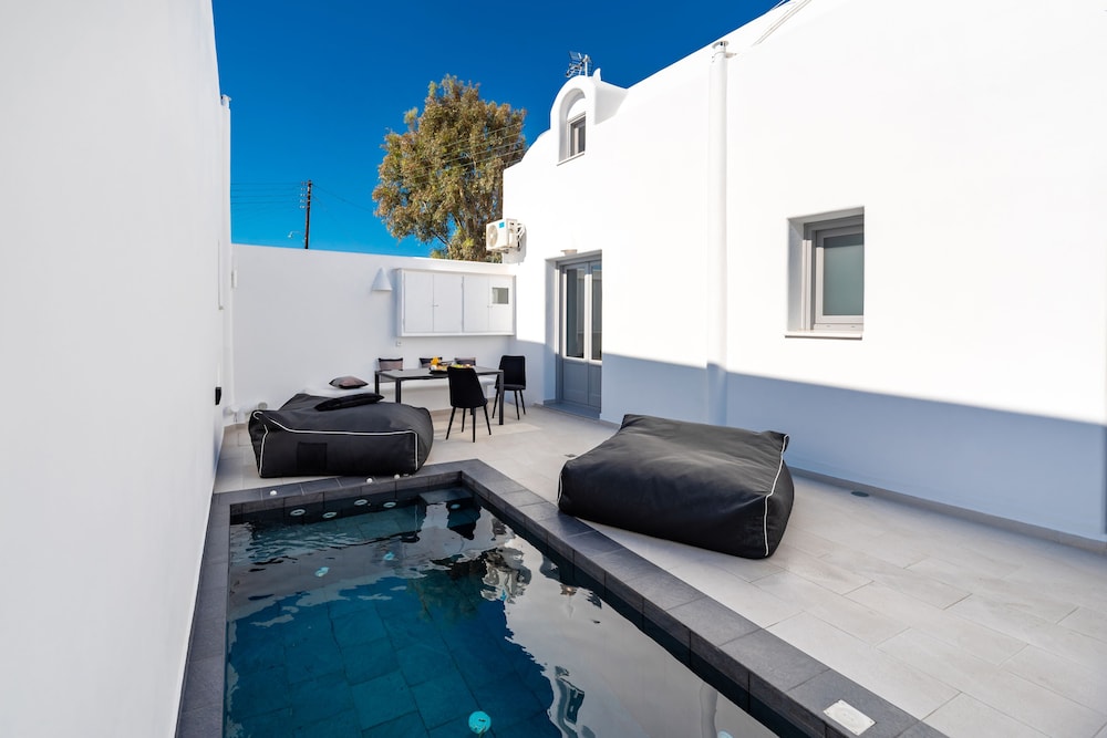 Filoxenia Luxury Villas 26/38