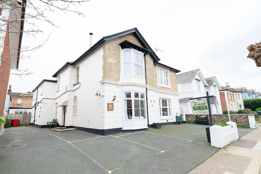 The Fernside 25/28