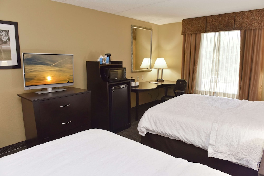 Hampton Inn & Suites Alexandria LA 7/47