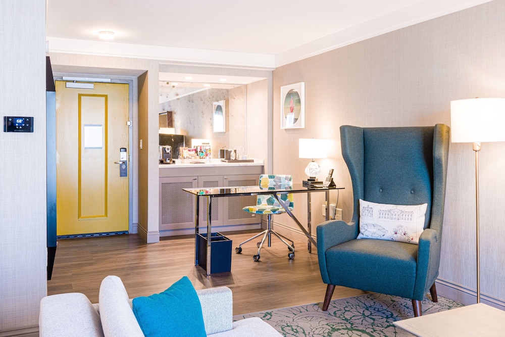 The Darcy Hotel 43/44