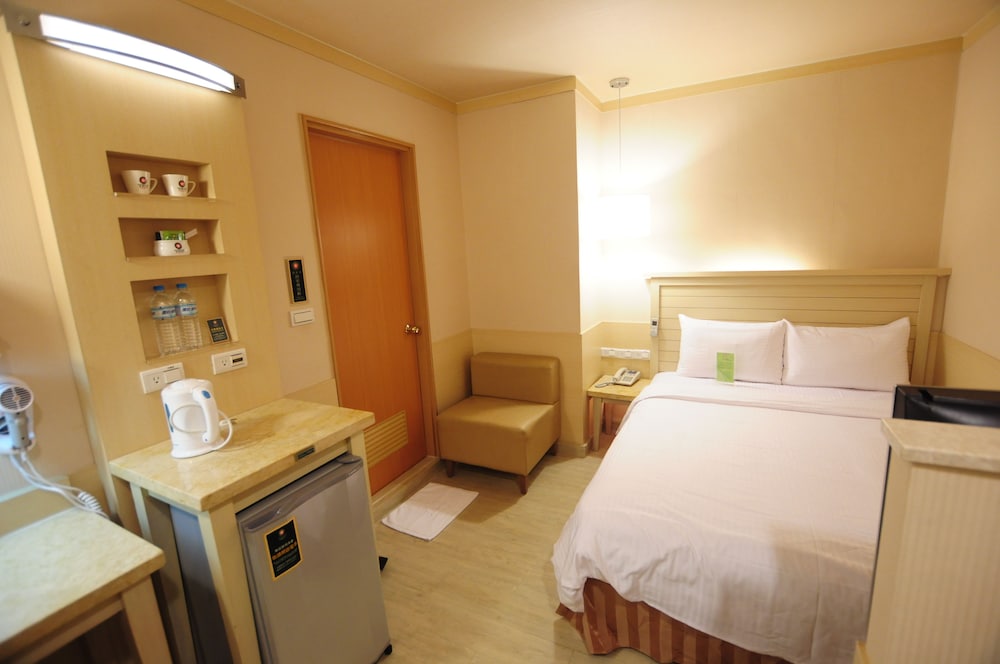 Kindness Hotel Min Sheng 24/58